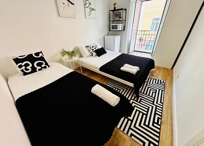 Luxury In Lisbon, Marques De Pombal