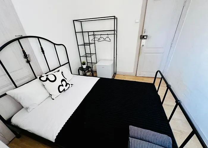 Hostel Luxury In Lisbon, Marques De Pombal *