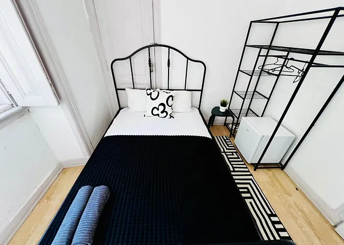 Hostel Luxury In Lisbon, Marques De Pombal
